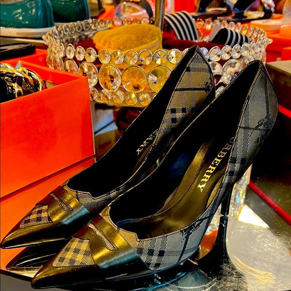 Burberry Black Plaid Women's Heels 38 - Picture 1 of 4